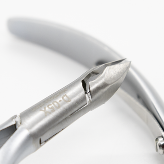 Queen Nail Cuticle Nipper D05X (Stainless Steel)